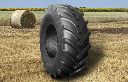 The BKT RM 500 is a tyre for combine harvesters, corn choppers and similar harvesting machines.