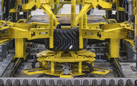 Osnabrück-based Bohnenkamp AG has commissioned a new, fully automated assembly machine for commercial vehicle tyres.
